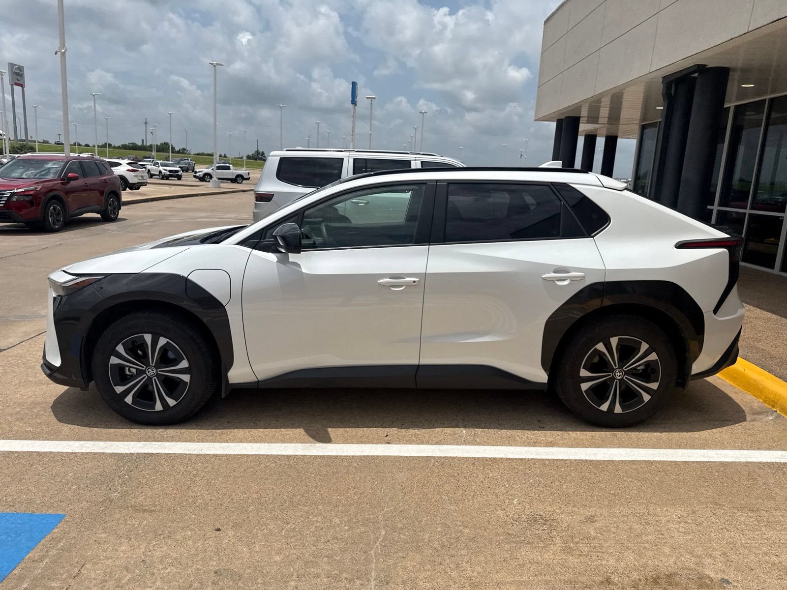 Used 2024 Toyota bZ4X FWD w/ Weather Package image 4