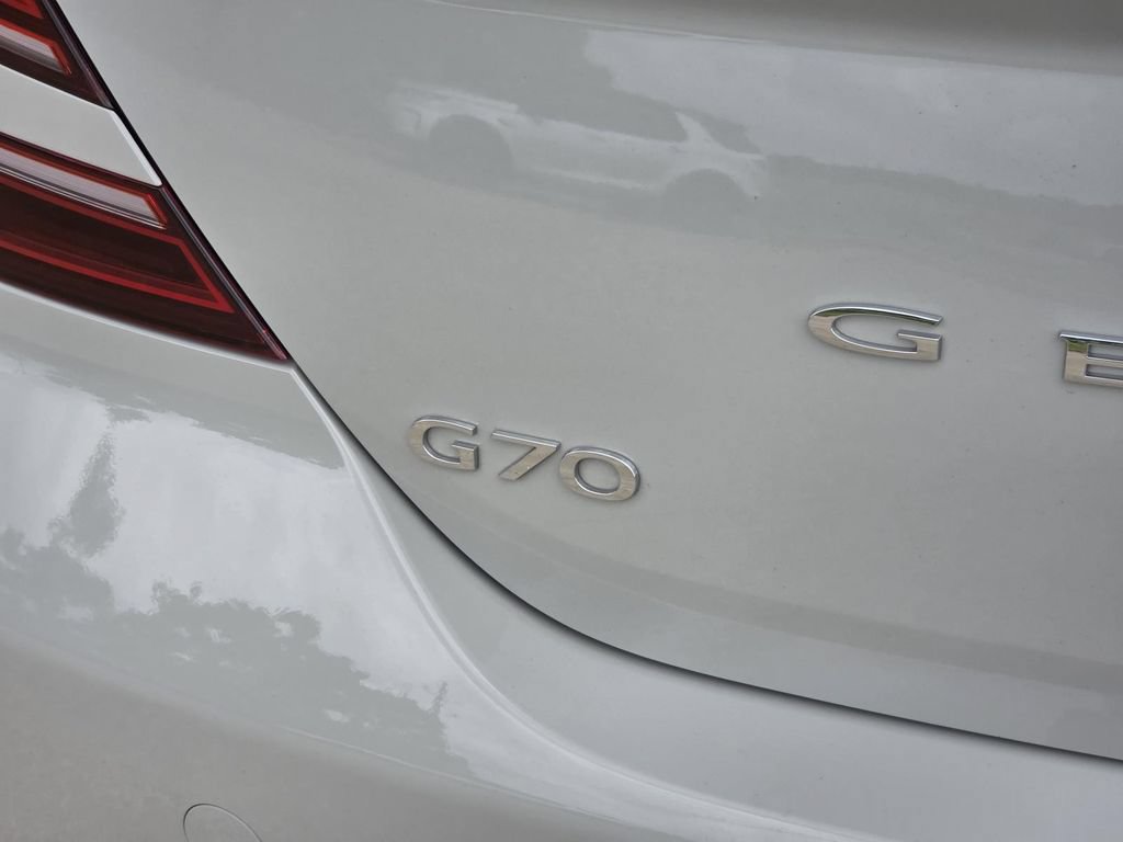 Used 2026 Genesis G70 2.5T AWD/4WD image 5