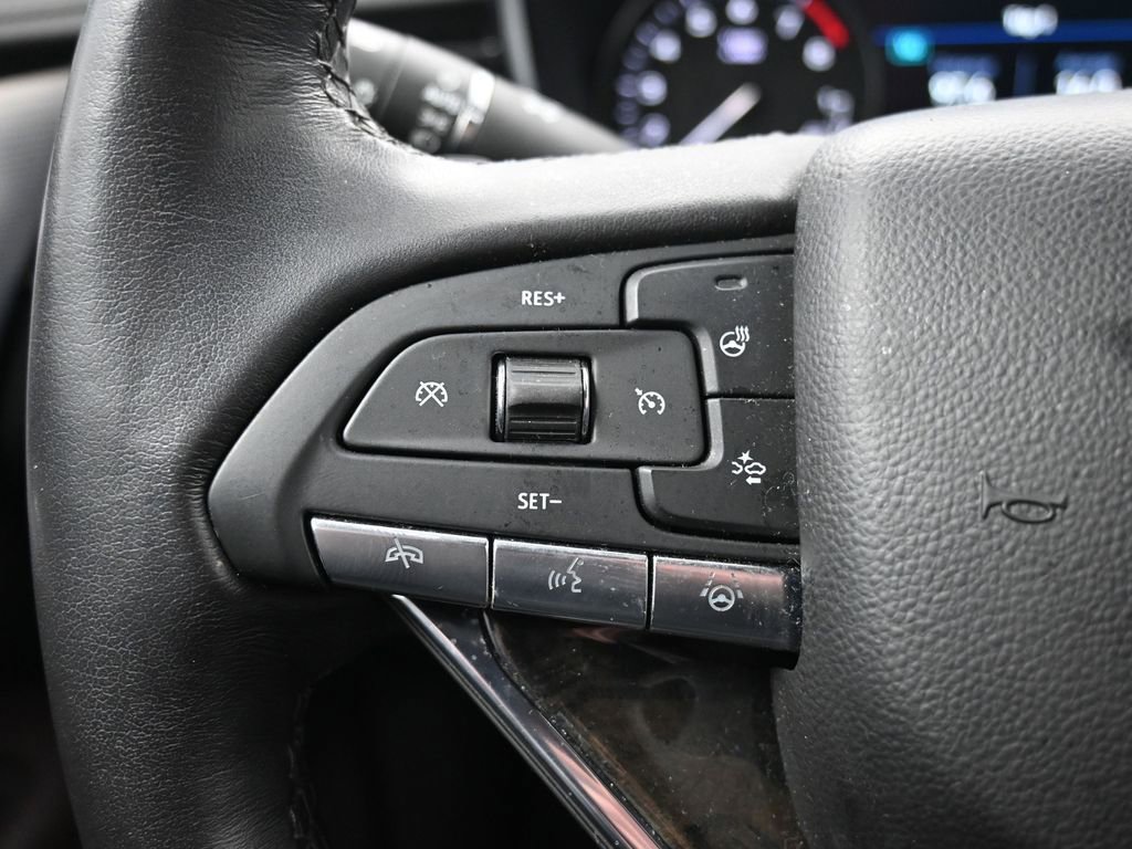 Used 2024 Cadillac XT6 Premium Luxury w/ Technology Package image 13