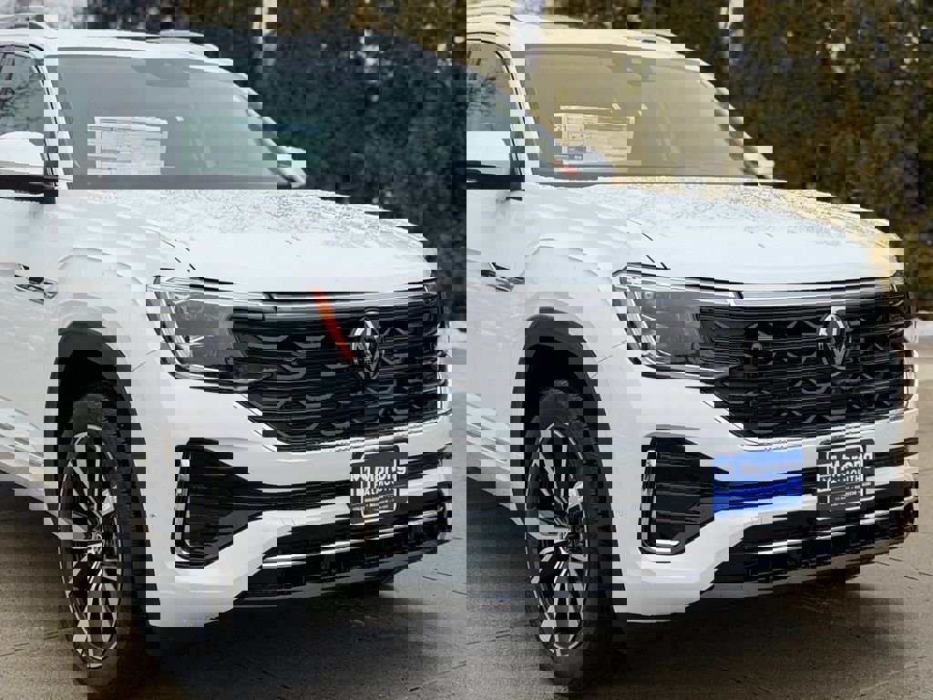 New 2026 Volkswagen Atlas SEL Premium R-Line image 2