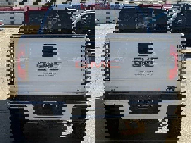 Used 2022 GMC Canyon AT4 image 5