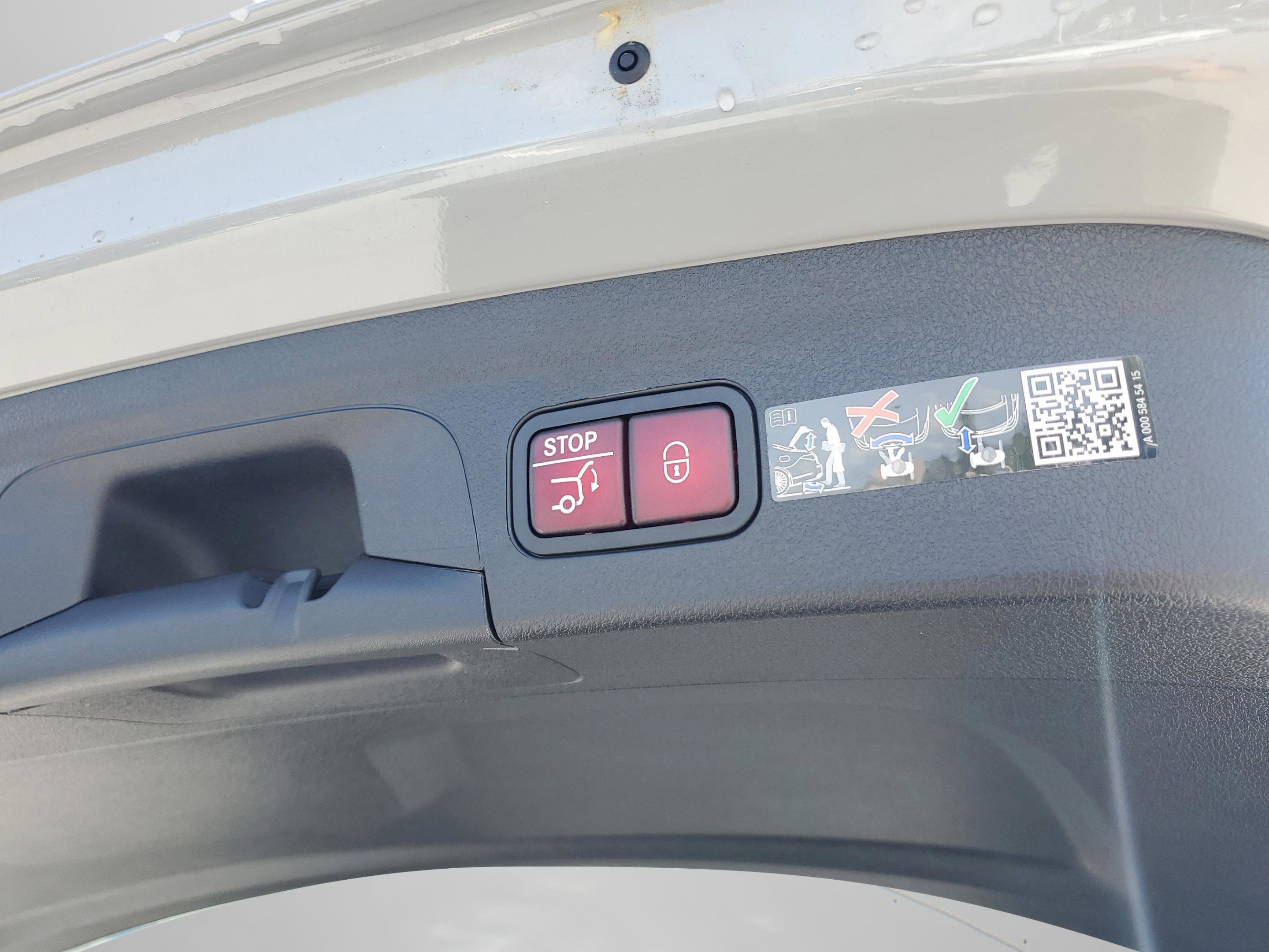 New 2026 Mercedes-Benz GLE 63 AMG S image 12