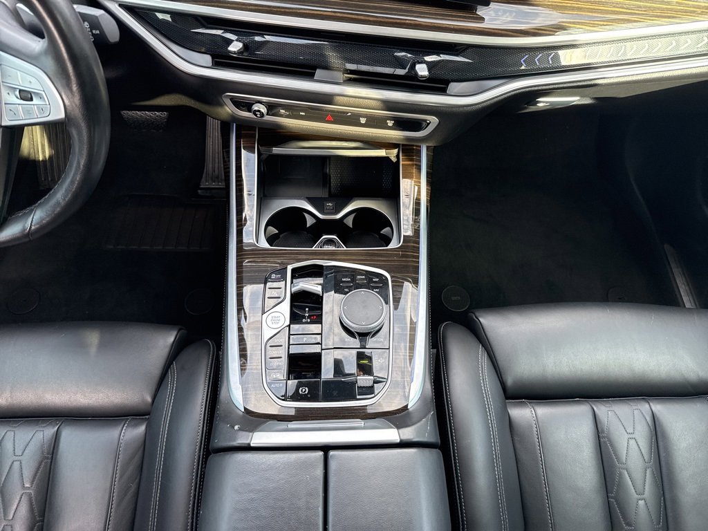 Used 2023 BMW X7 xDrive40i image 12