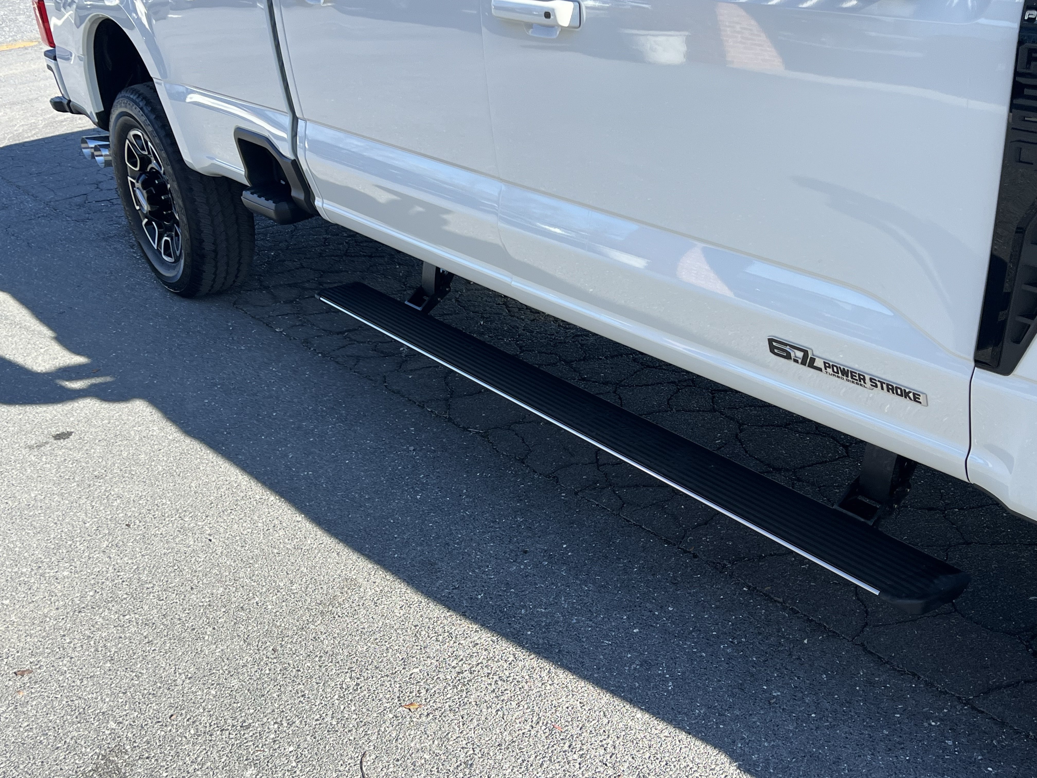 New 2026 Ford F350 Platinum w/ FX4 Off-Road Package AWD/4WD image 13