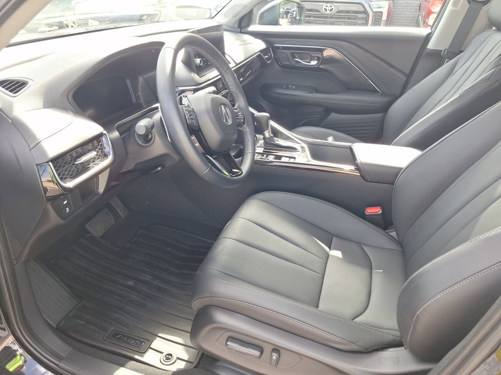 Used 2025 Acura ADX FWD image 14