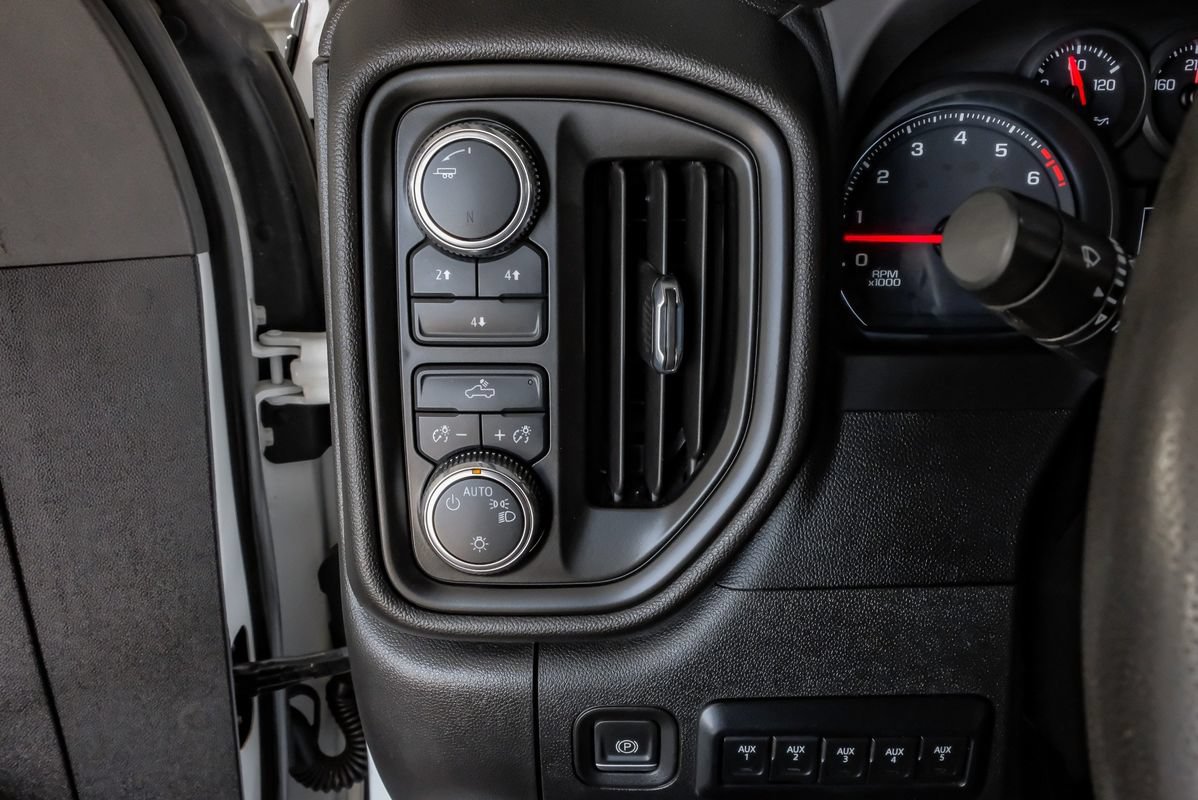 Used 2023 GMC Sierra 2500 Pro w/ Convenience Package AWD/4WD image 26