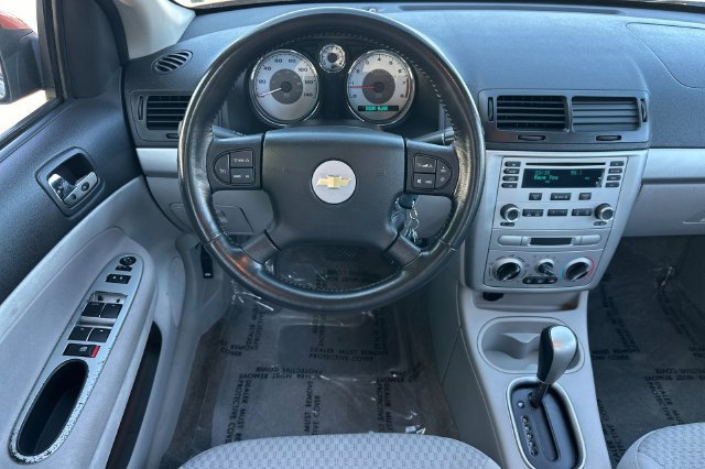 Used 2005 Chevrolet Cobalt LS w/ Preferred Equipment Group FWD image 16