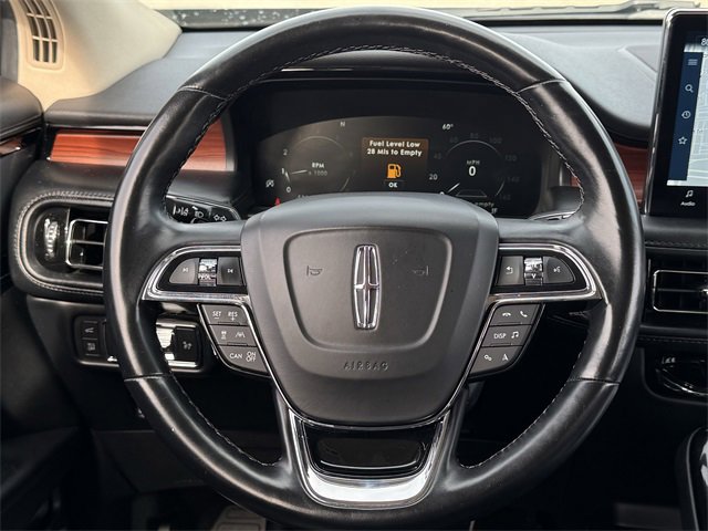 Used 2022 Lincoln Nautilus Reserve w/ Equipment Group 201A image 12