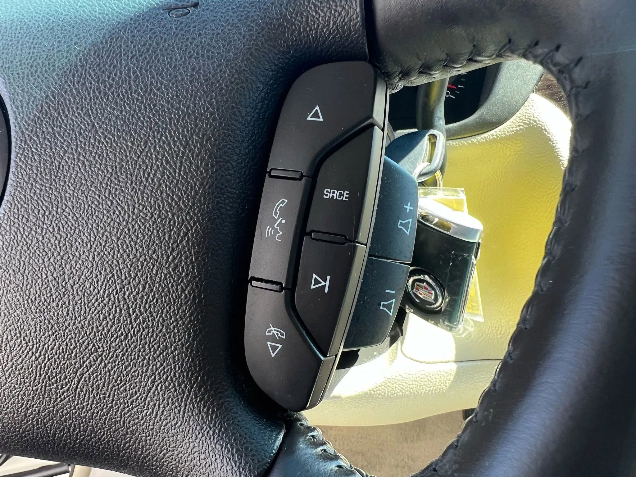Used 2009 Cadillac DTS w/ Trunk Convenience Package FWD image 43