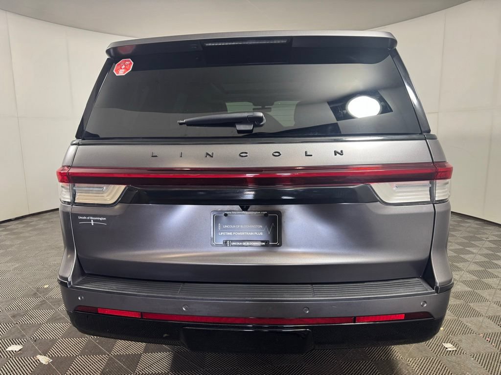 Certified 2023 Lincoln Navigator Black Label AWD/4WD image 4
