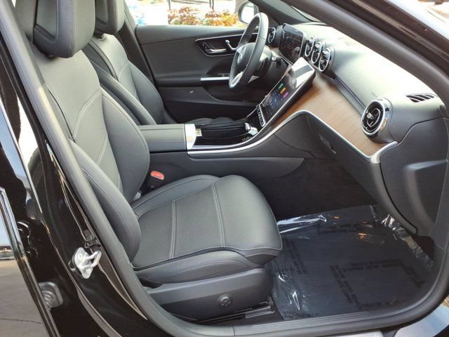 Certified 2025 Mercedes-Benz C 300 4MATIC Sedan image 16