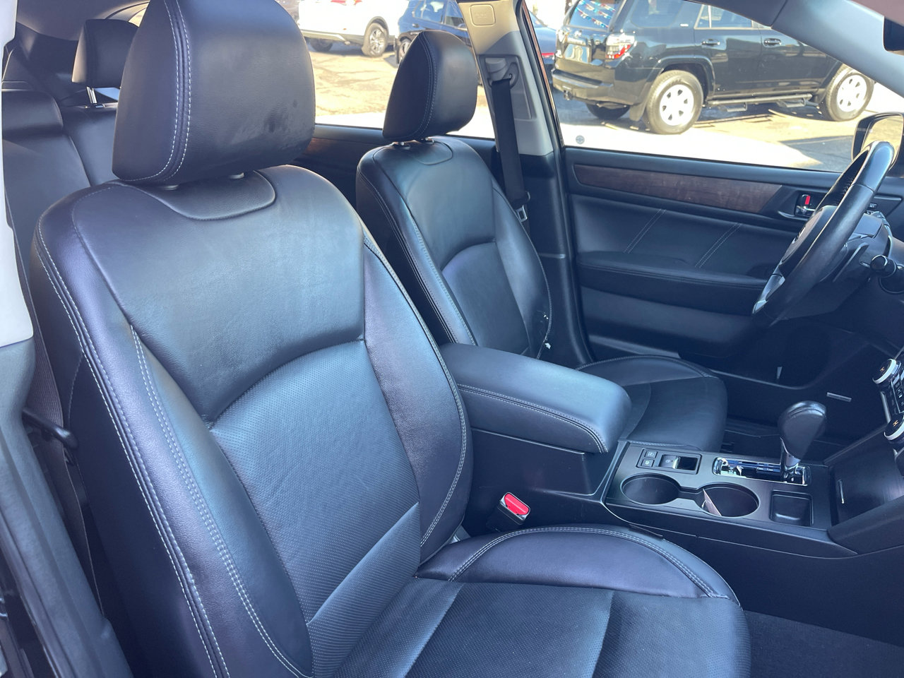 Used 2018 Subaru Outback 2.5i Limited image 24