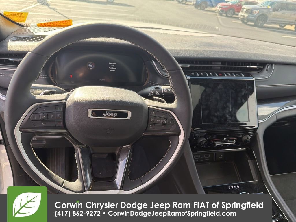 Certified 2023 Jeep Grand Cherokee Altitude image 10