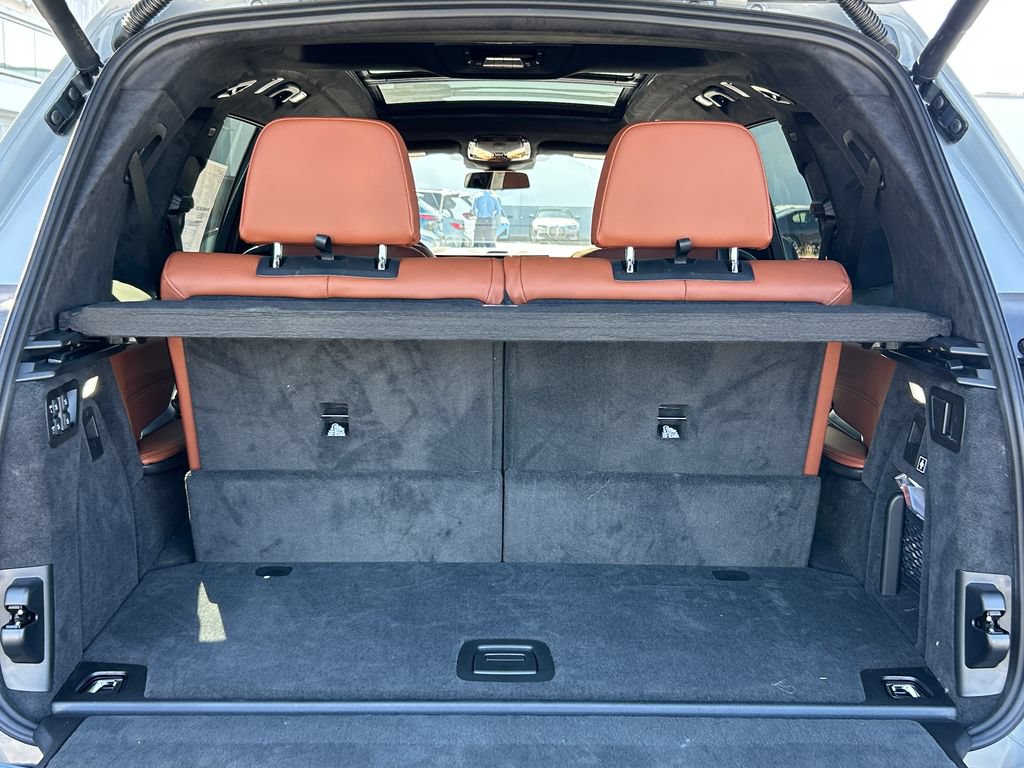 New 2027 BMW X7 M60i AWD/4WD image 35