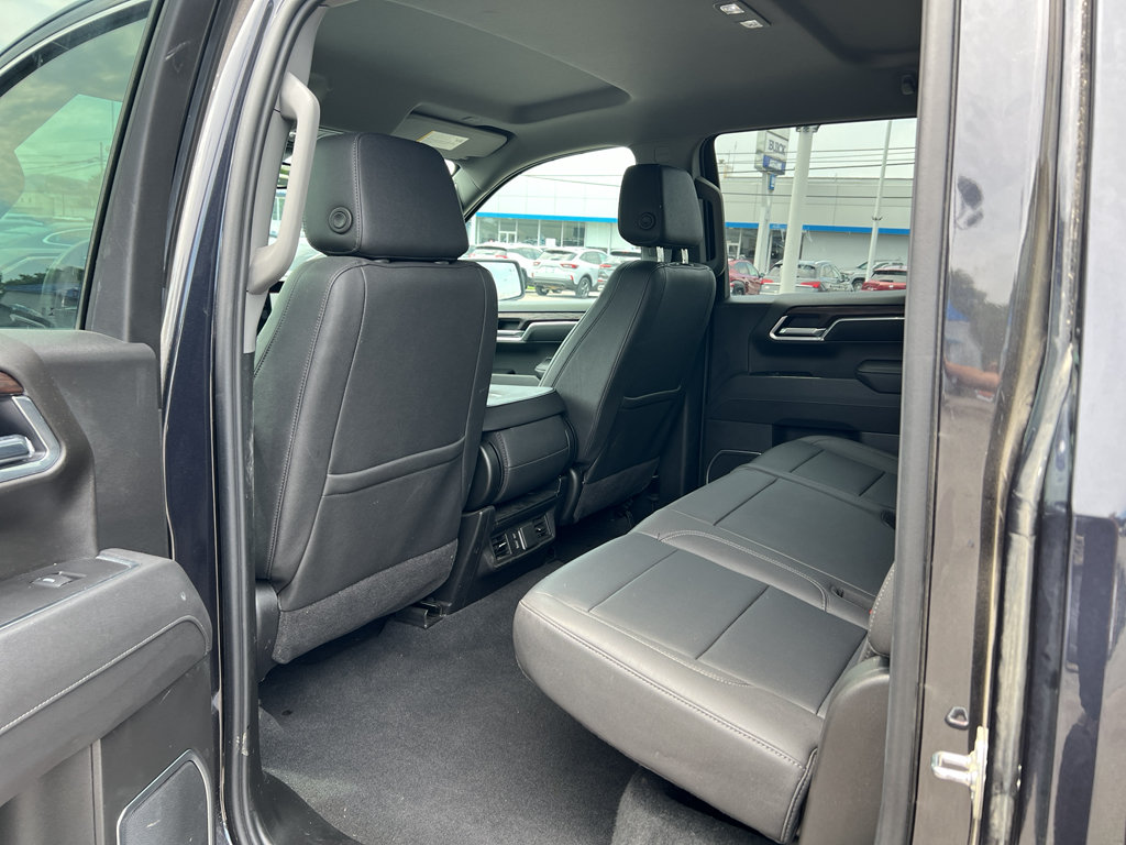 Used 2026 GMC Sierra 1500 SLT AWD/4WD image 10