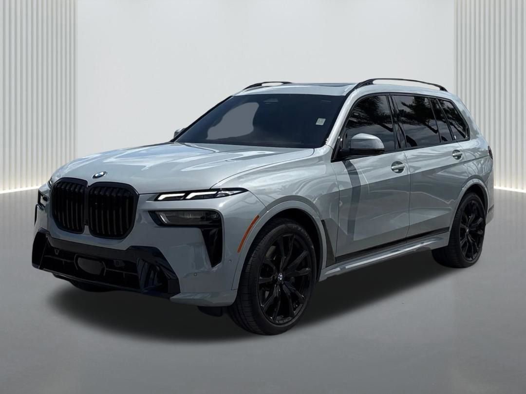Used 2025 BMW X7 xDrive40i w/ M Sport Package AWD/4WD image 1