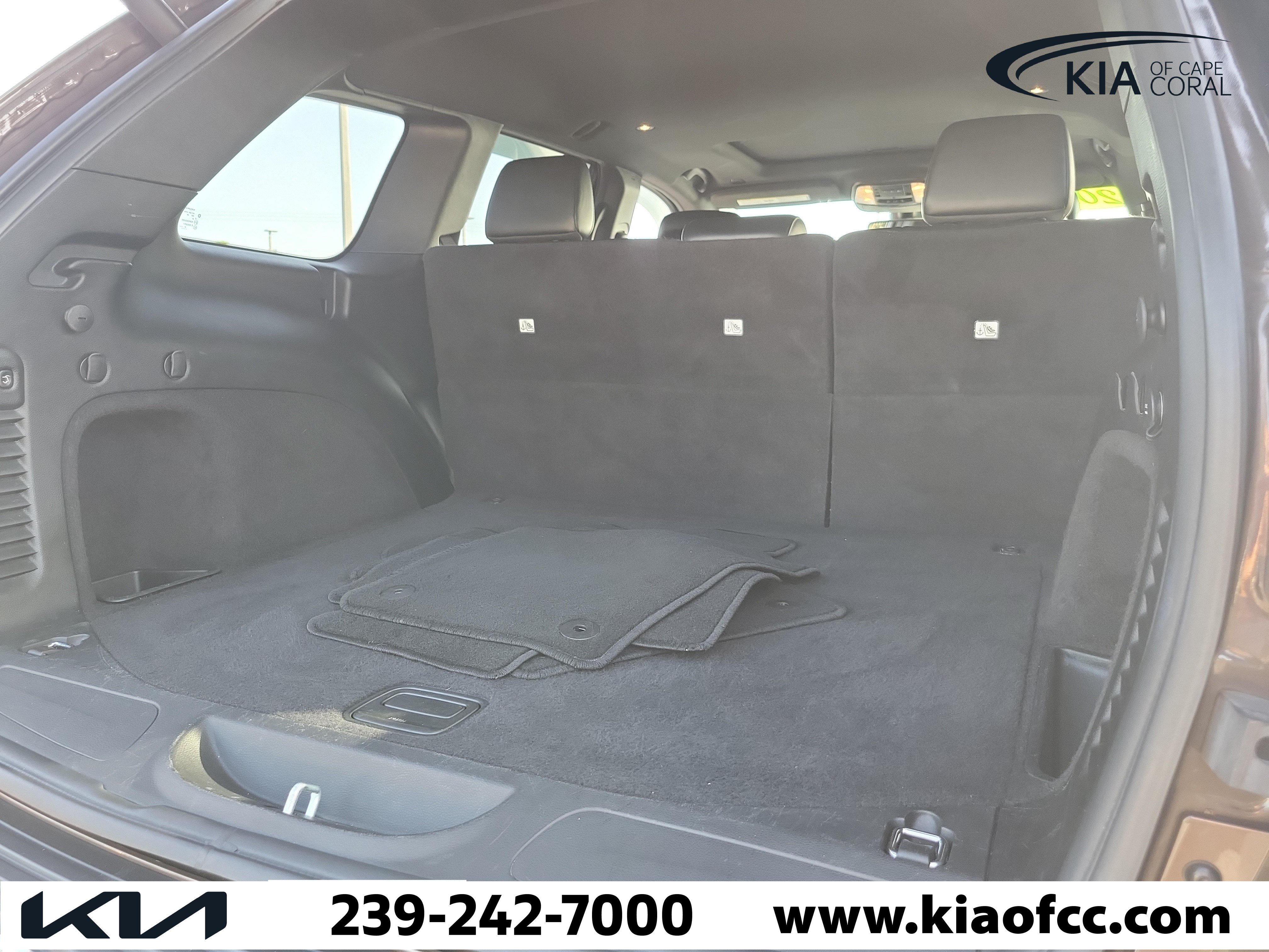 Used 2021 Jeep Grand Cherokee Limited AWD/4WD image 13