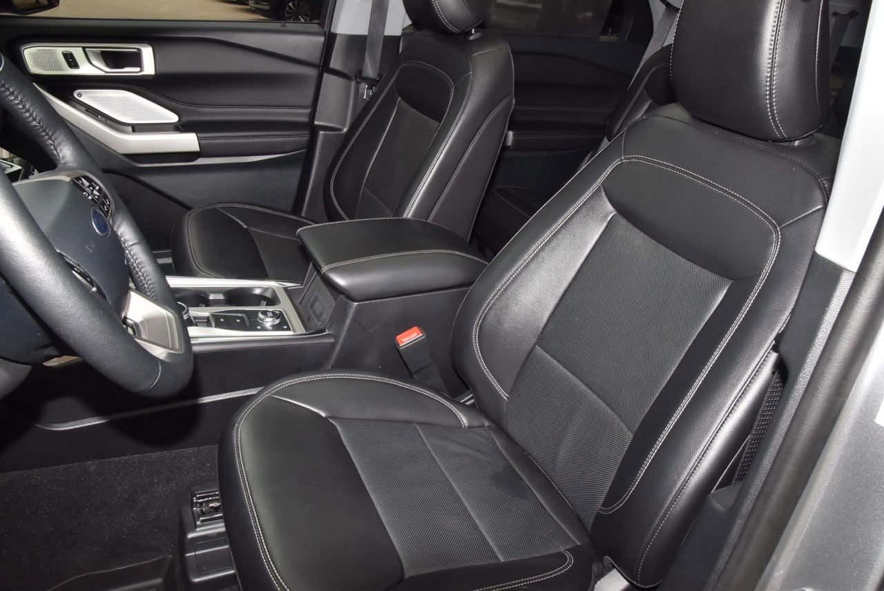 Used 2024 Ford Explorer Limited w/ Limited Technology Package AWD/4WD image 34