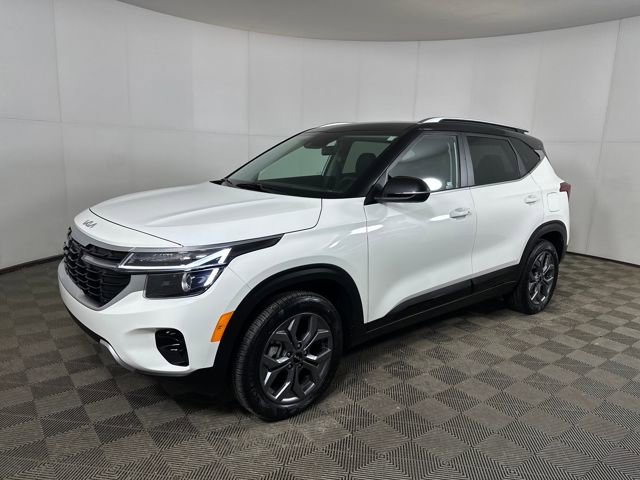 Used 2024 Kia Seltos S image 7