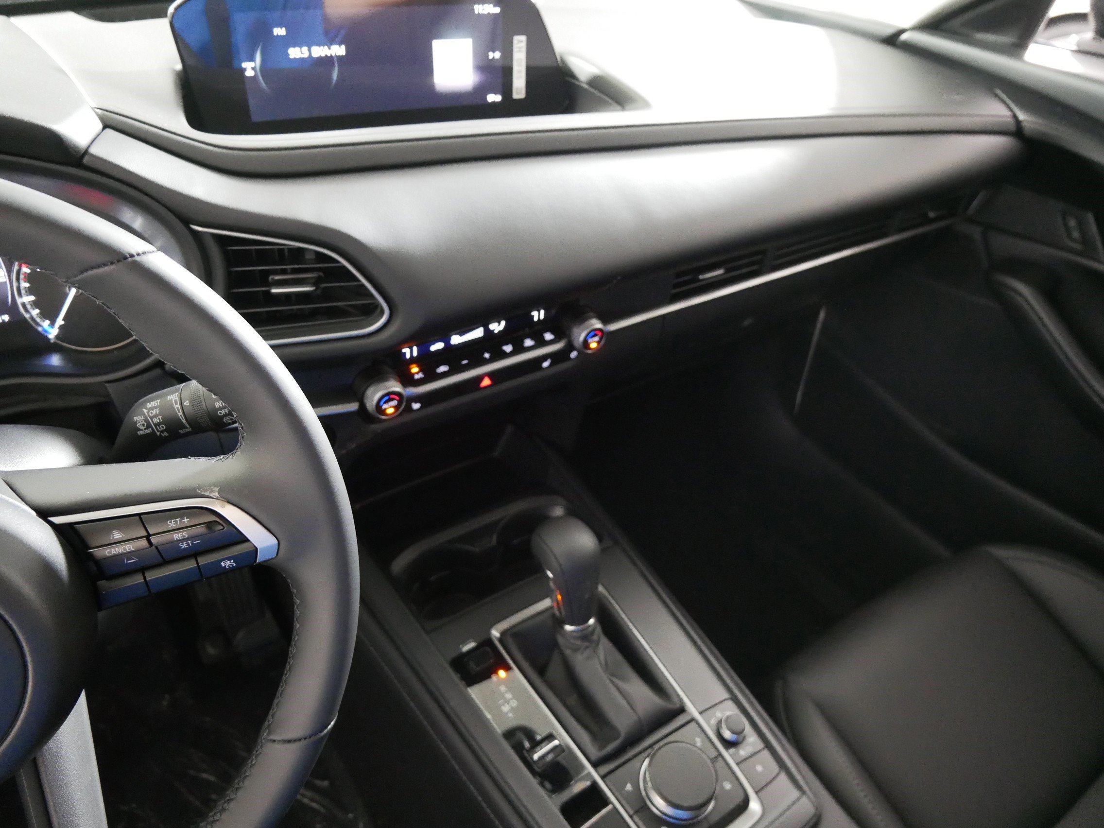 New 2026 MAZDA CX-30 AWD 2.5 S w/ Select Sport Pkg image 5