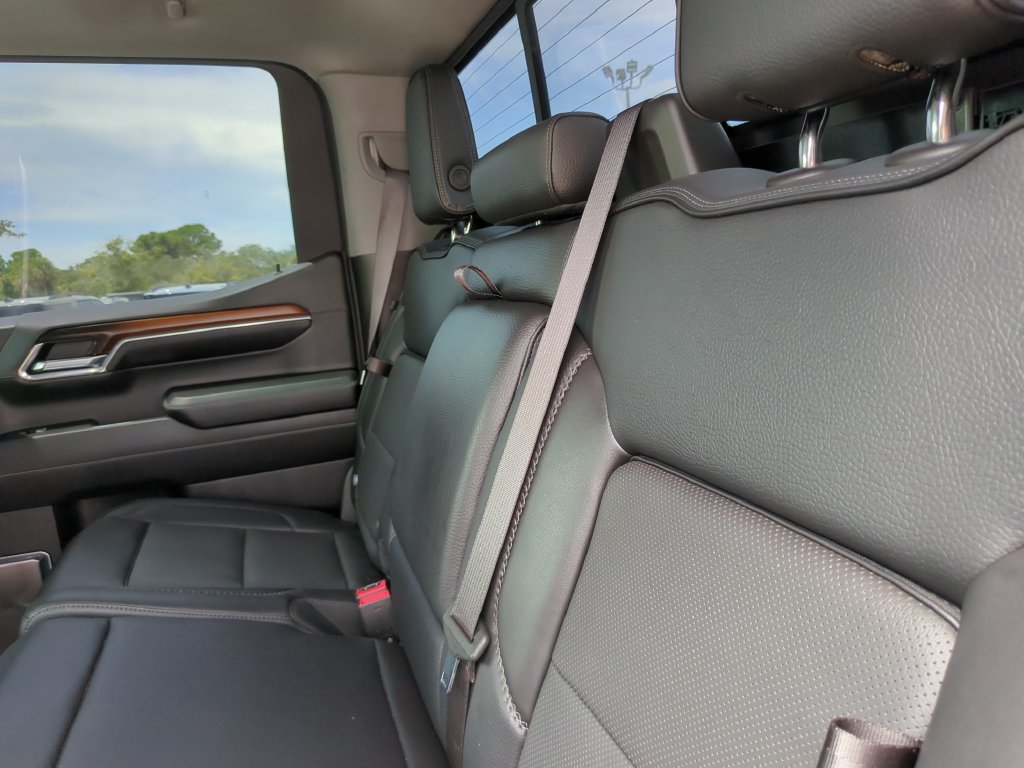 Used 2024 GMC Sierra 1500 Denali w/ Denali Reserve Package AWD/4WD image 20