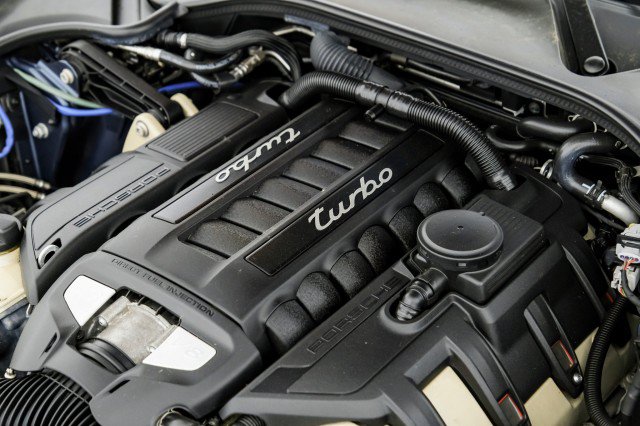 Used 2010 Porsche Panamera Turbo AWD/4WD image 58