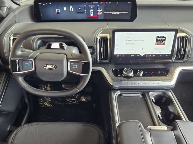 New 2026 Ford Expedition Platinum w/ Stealth Performance Package AWD/4WD image 20
