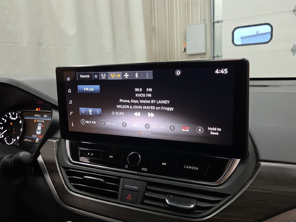 Used 2025 Nissan Altima 2.5 SV w/ SV Special Edition Package AWD/4WD image 14