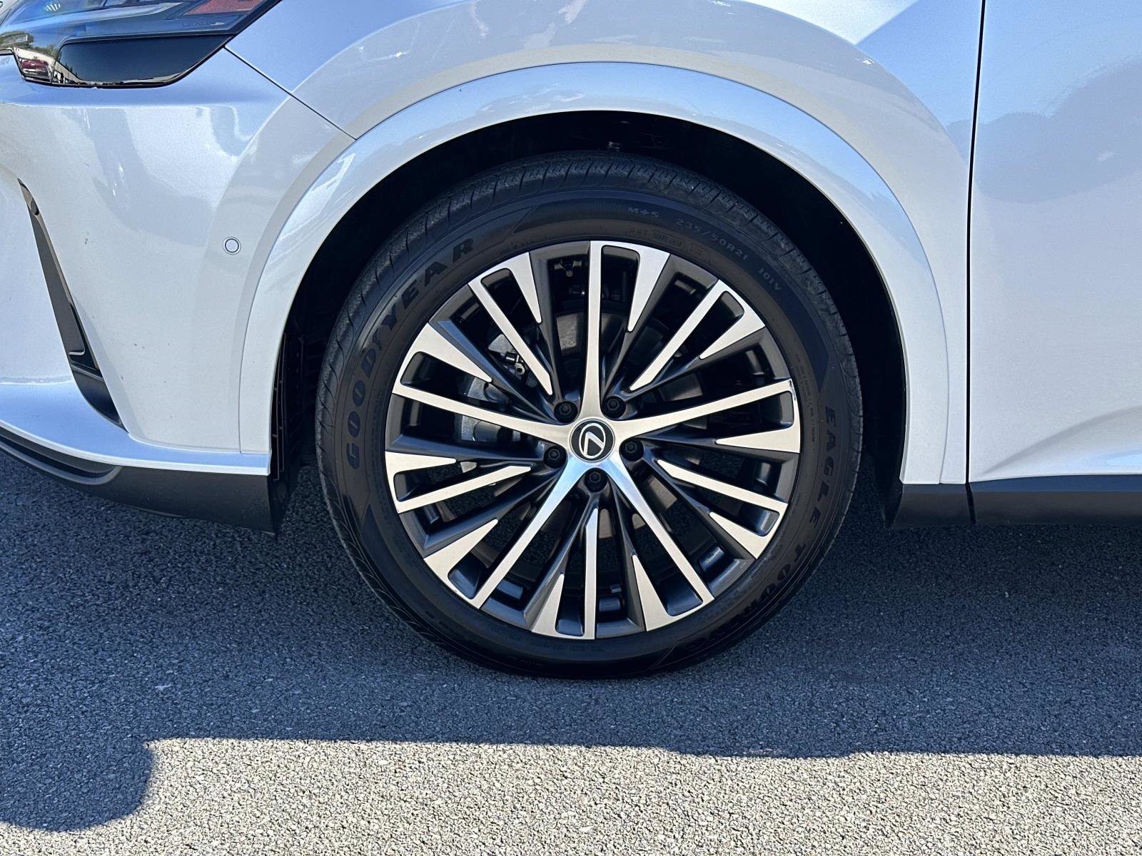 Used 2023 Lexus RX 350 Premium Plus image 11