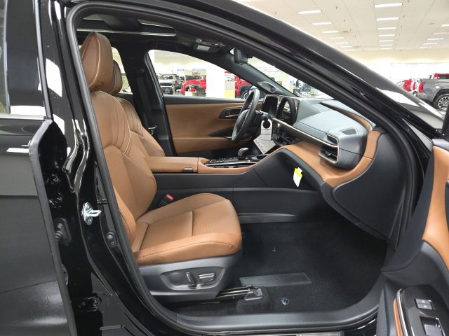 New 2026 Toyota Crown Signia image 8