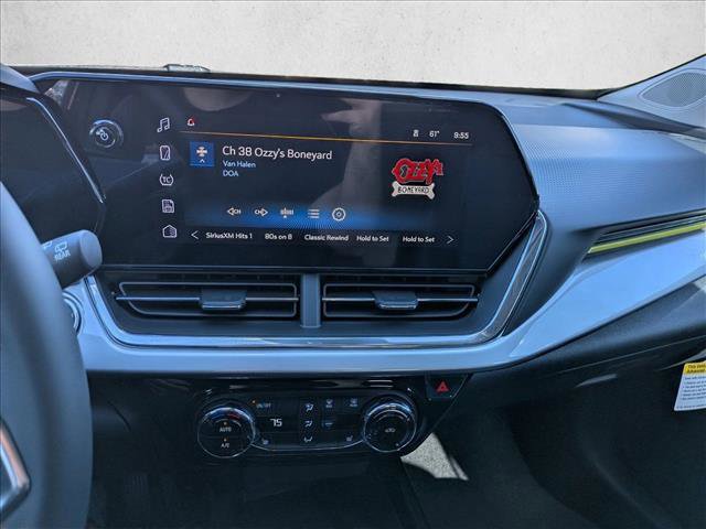 New 2026 Chevrolet Trax LT w/ Sunroof Package image 12