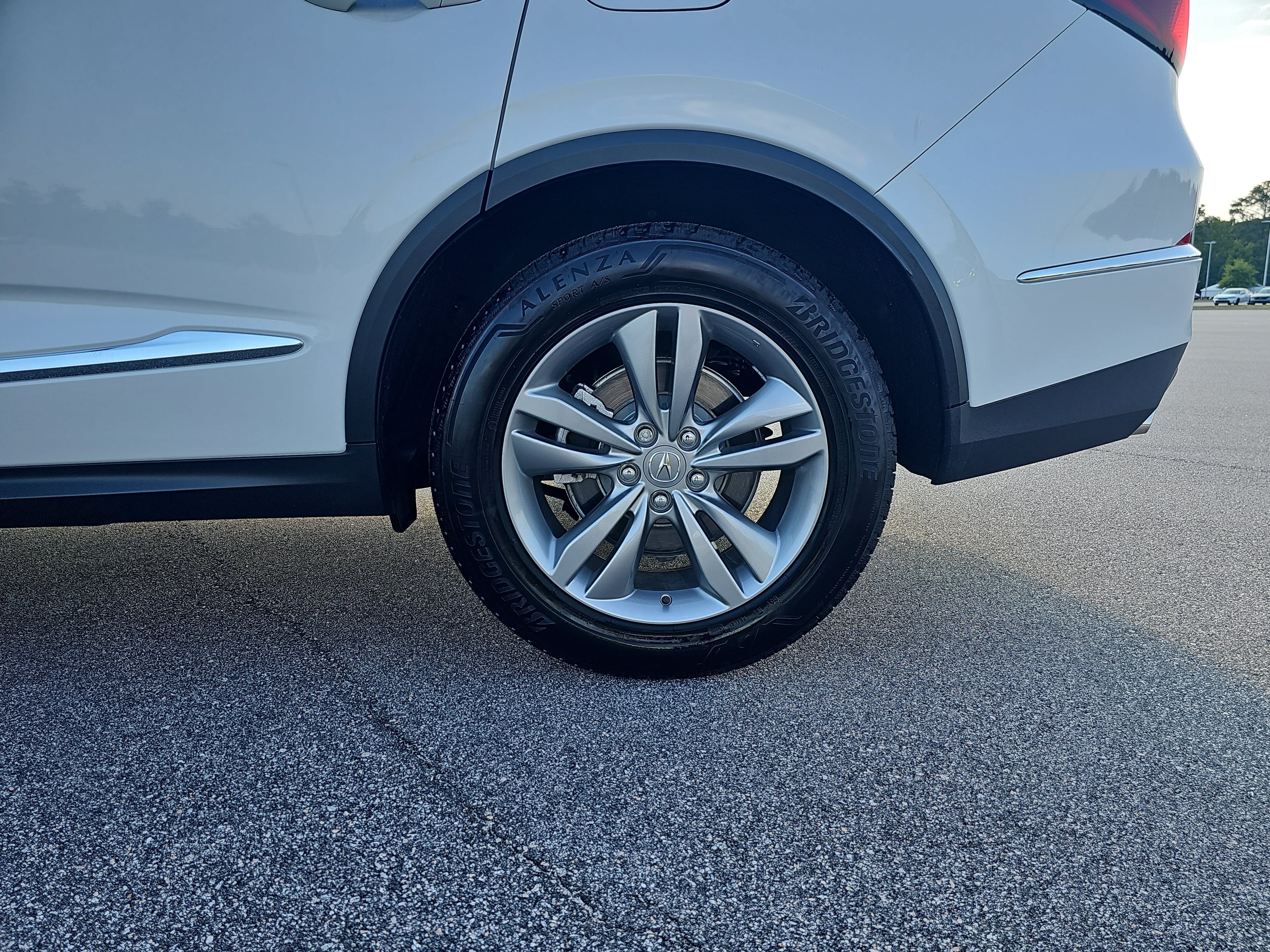 Certified 2026 Acura MDX FWD image 34