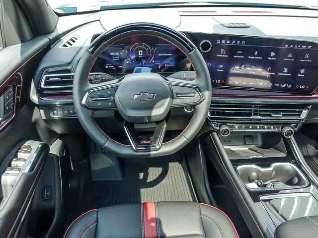 New 2027 Chevrolet Traverse RS w/ LPO, Floor Liner Package AWD/4WD image 21
