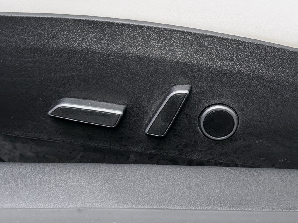 Used 2021 Tesla Model 3 Standard Range Plus RWD image 6