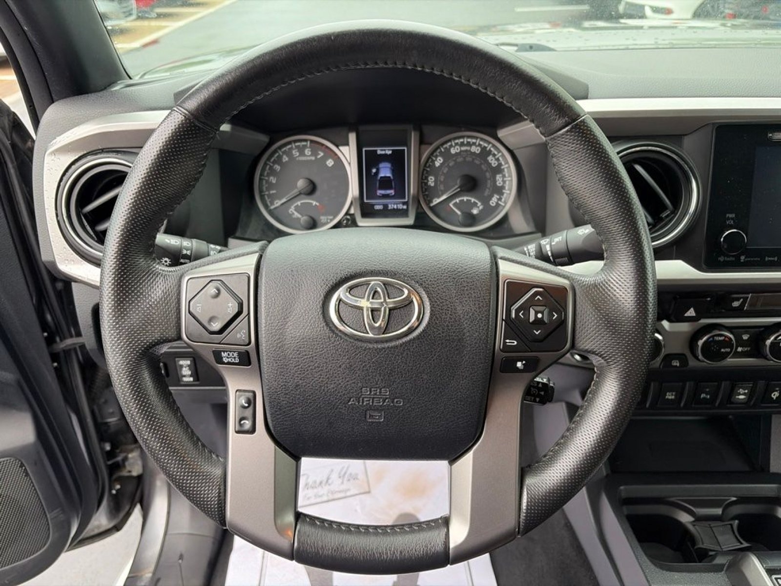Used 2016 Toyota Tacoma Limited w/ Towing Package AWD/4WD image 18