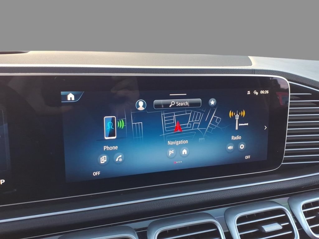 Used 2024 Mercedes-Benz GLS 450 4MATIC image 27