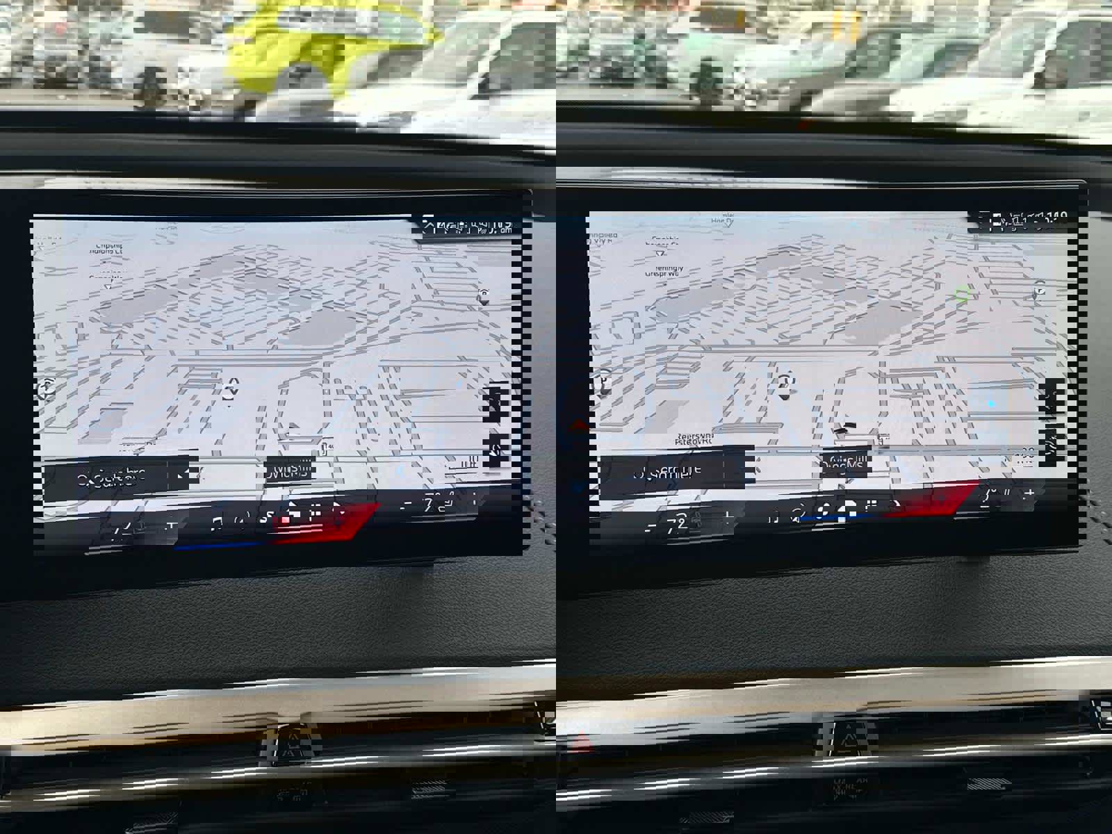 Used 2025 BMW iX xDrive50 image 4