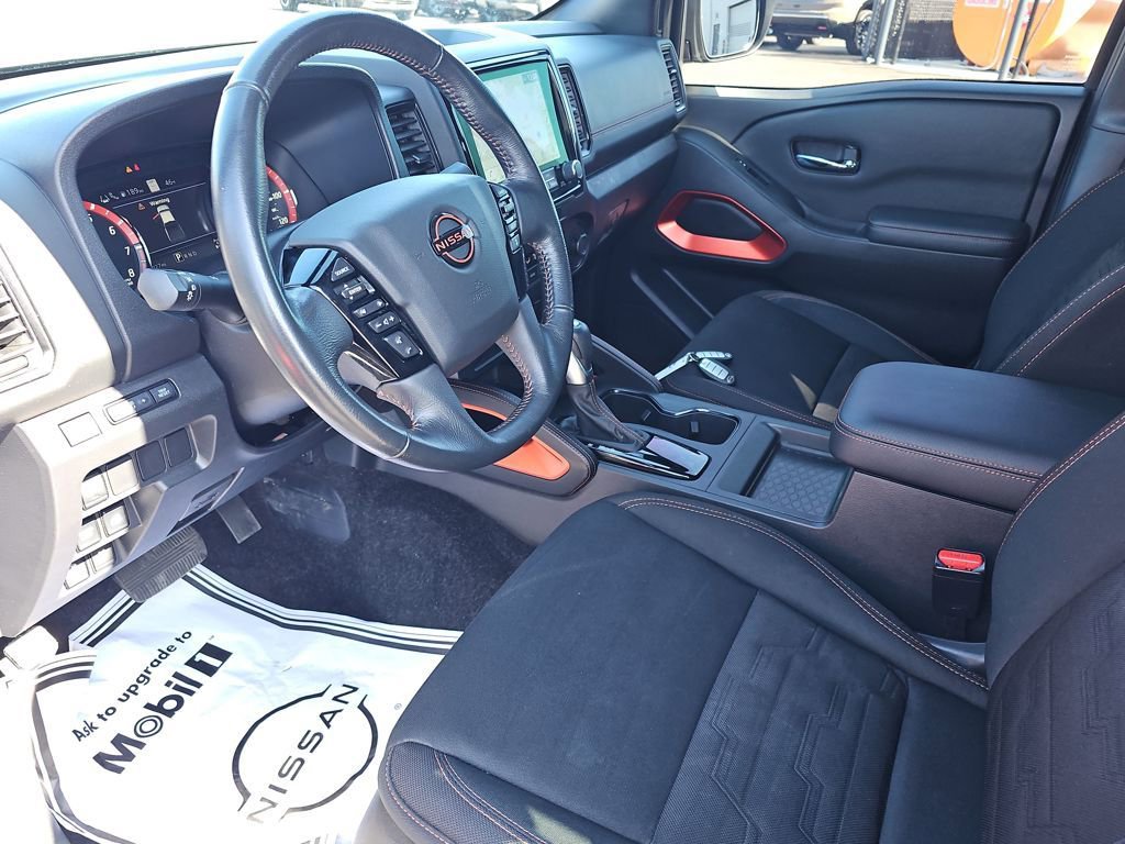 Used 2023 Nissan Frontier PRO-4X w/ Technology Package image 31