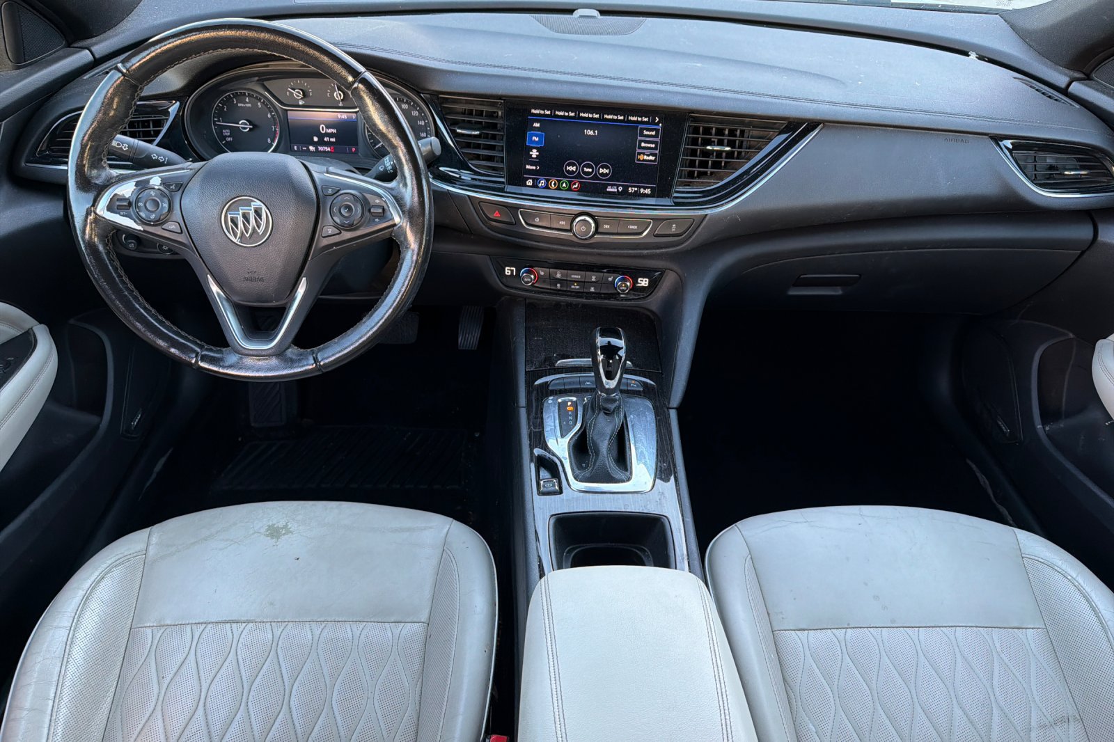 Used 2020 Buick Regal Avenir w/ Driver Confidence Package II FWD image 17
