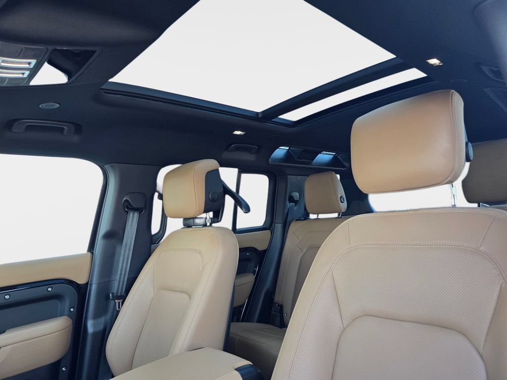 New 2026 Land Rover Defender 110 S AWD/4WD image 30