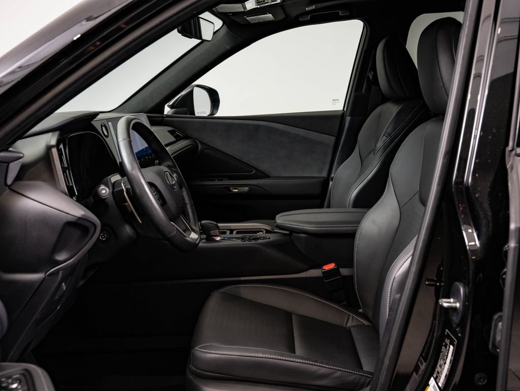 Certified 2024 Lexus TX 350 AWD w/ Captains Chair Package image 24