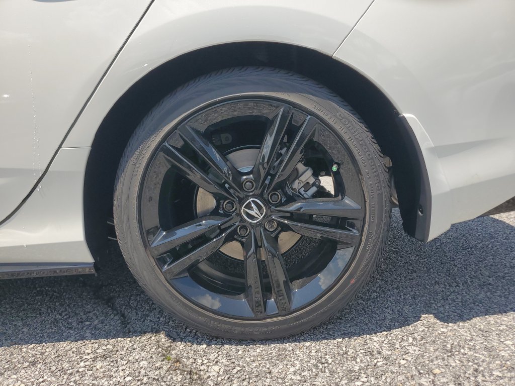 New 2026 Acura Integra A-Spec w/ Technology Package FWD image 9