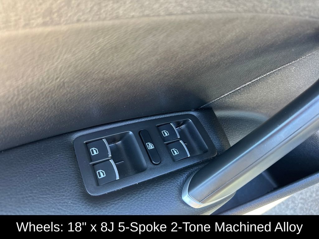 Used 2022 Volkswagen Passat 2.0T SE image 14