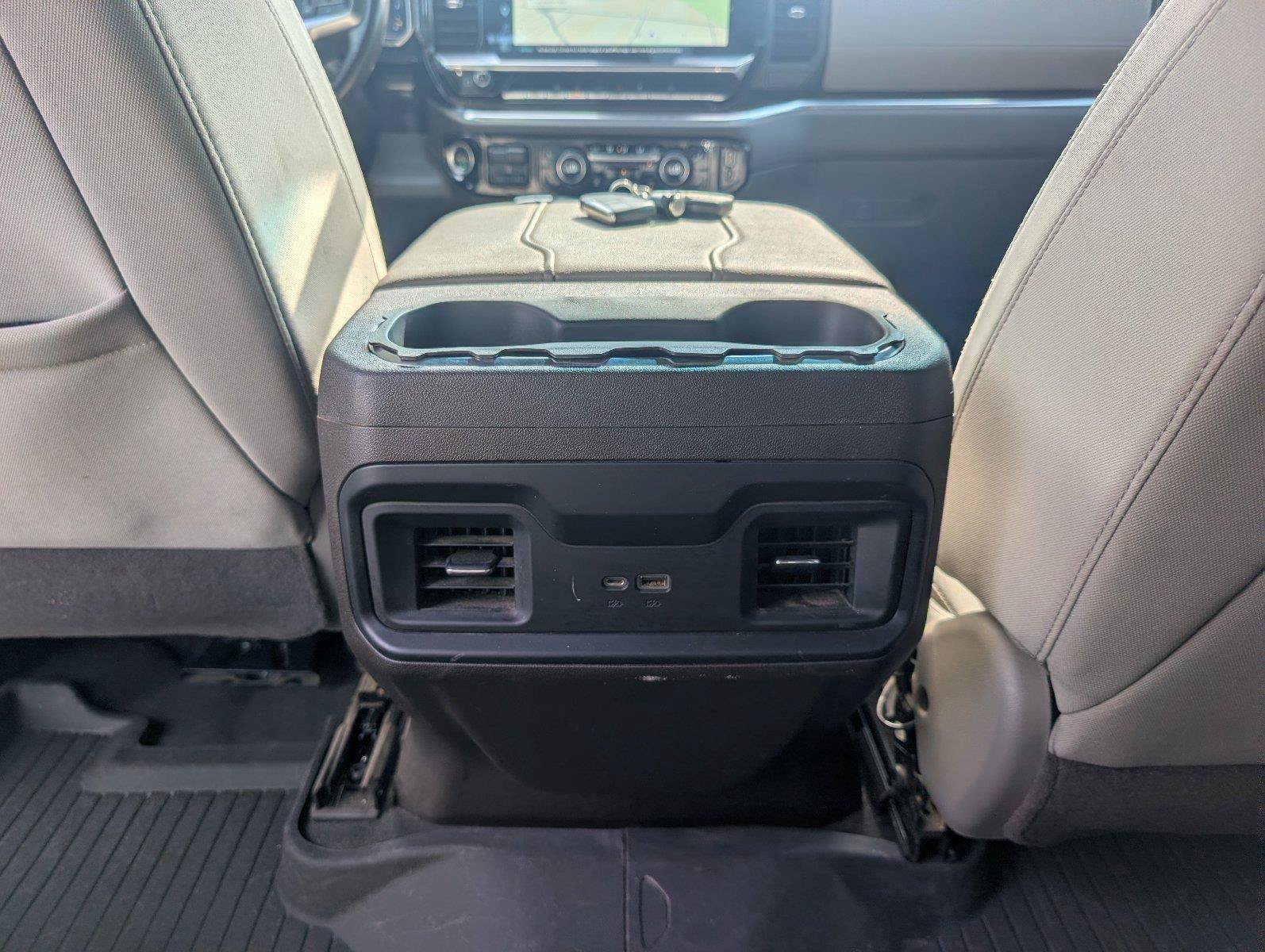 Used 2023 Chevrolet Silverado 1500 LT AWD/4WD image 35