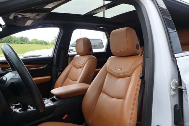 Used 2021 Cadillac XT5 Premium Luxury AWD/4WD image 19