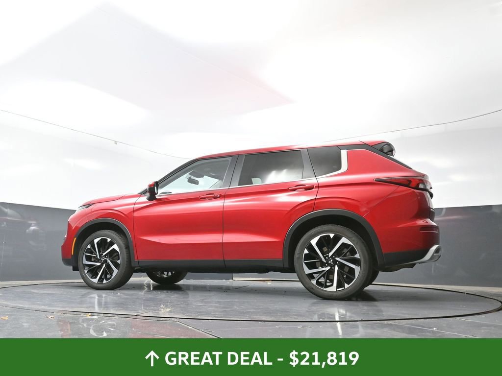 Used 2024 Mitsubishi Outlander SE image 56