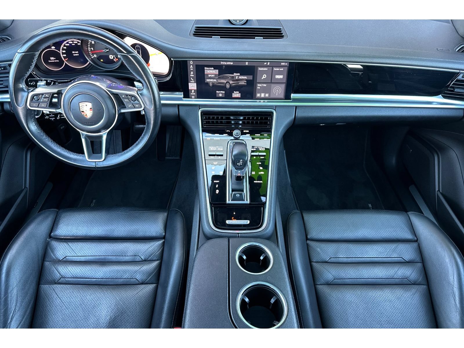Used 2019 Porsche Panamera 4 AWD/4WD image 14