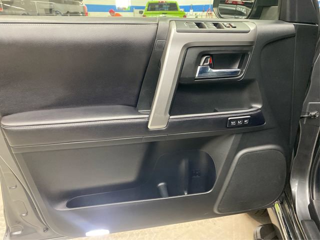 Used 2018 Toyota 4Runner Limited image 25