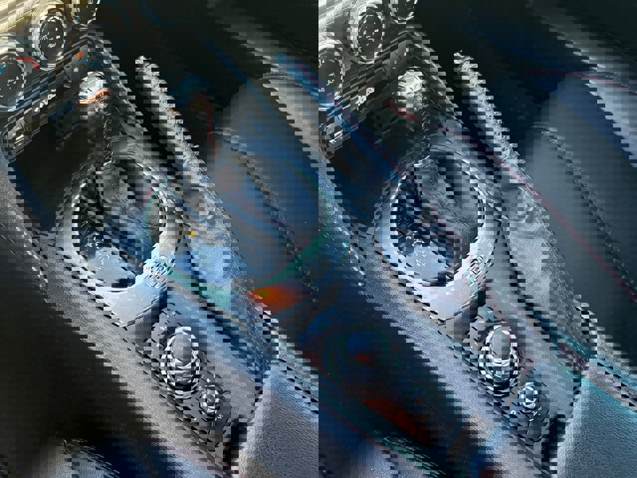 Used 2019 MAZDA MX-5 Miata RF Grand Touring image 20