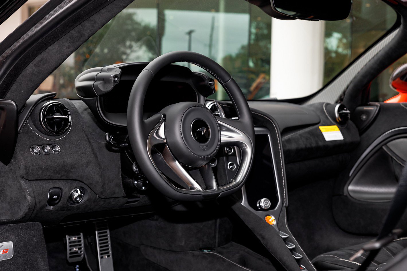 New 2026 McLaren 750S image 10